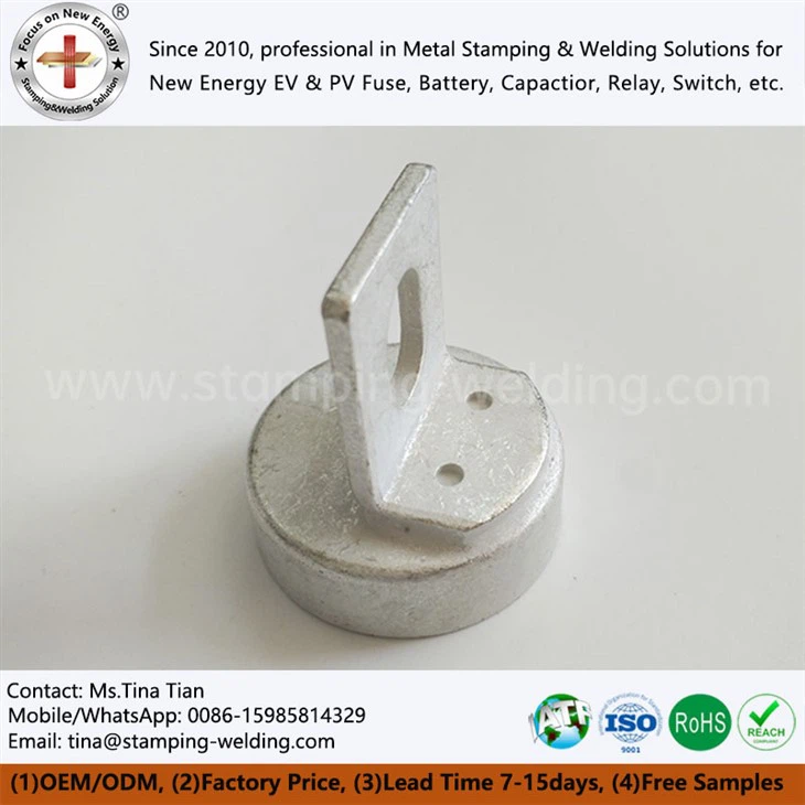 Tapa exterior y contacto para fusible automotriz