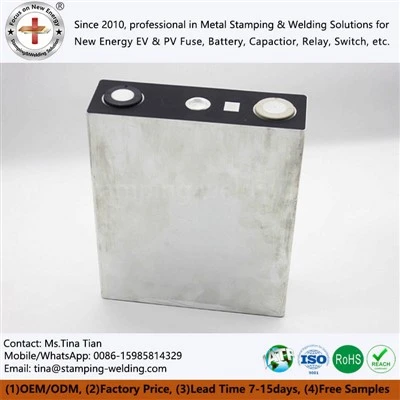 Caja de aluminio con celda de hierro y litio